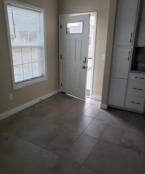 2907 Parnell Ave #101 — Photo 4