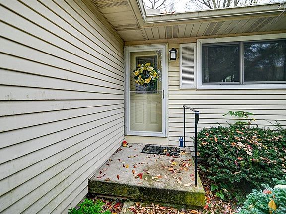 3rd image of 4528 White Aspen Rd