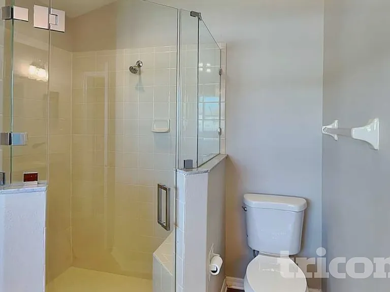 3921 Langdrum Dr — Photo 11