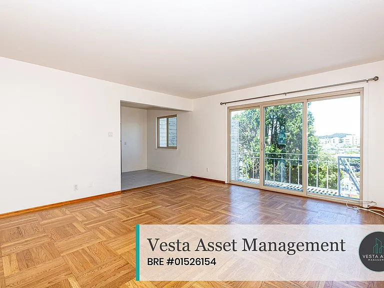 730 Anza St — Photo 2