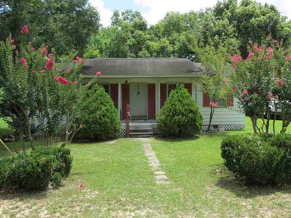 1st image of 6872 Vivian Dr