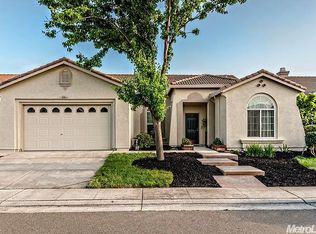 9987 Pianella Way, Elk Grove, CA 95757