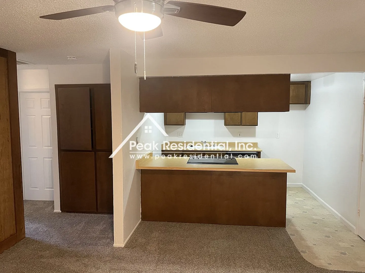 Spacious Fair Oaks 2bd/1ba Duplex with 1 Car Garage — Photo 4