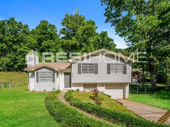 5936 Debbie Dr, Trussville, AL 35173