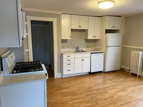 61 Roberts St #3, Portland, ME 04102