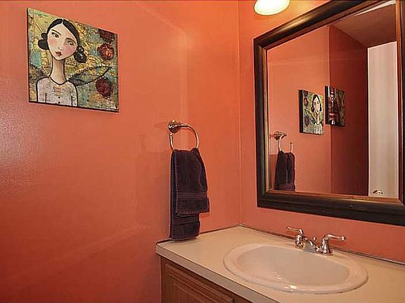 5th image of 500 E Greenwich Ave APT 123