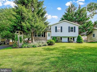 41 Colonial Dr, Hanover, PA 17331