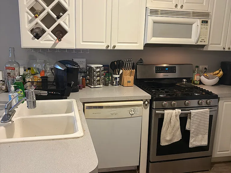 1410 N Bosworth Ave #1 — Photo 30