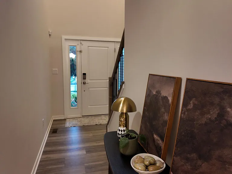 148 Kennedy Dr — Photo 14