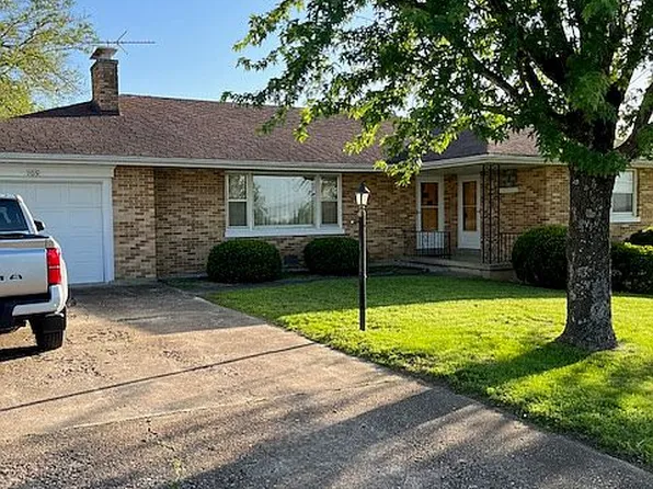 105 W Merle Ln, Linn, MO 65051