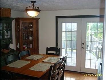 3rd image of 106 McDonald Dr