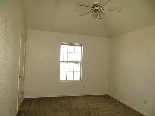 2nd image of 4002A Gus Dr