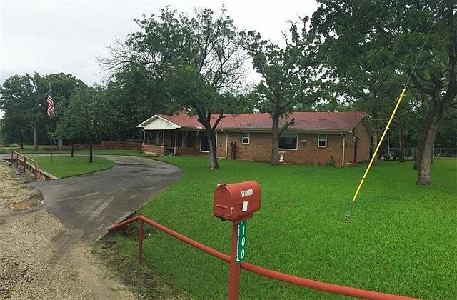 1st image of 100 Chavez Dr