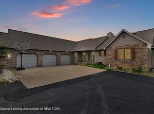 345 Linn Rd, Williamston, MI 48895