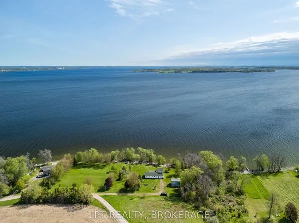 Point Pleasant Ln #159, Prince Edward County, ON K0K 2T0