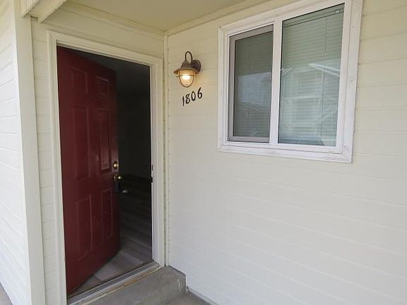 2nd image of 1804 Sunset Ave #1806