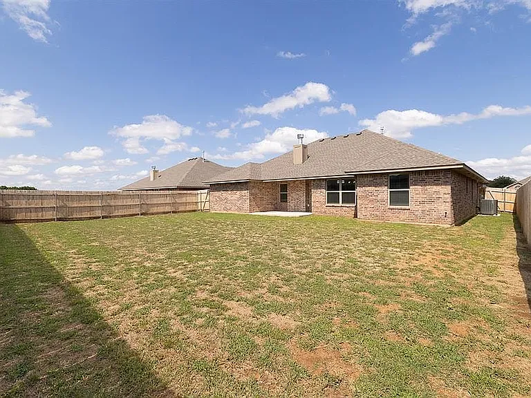 4528 Adobe Ct — Photo 21