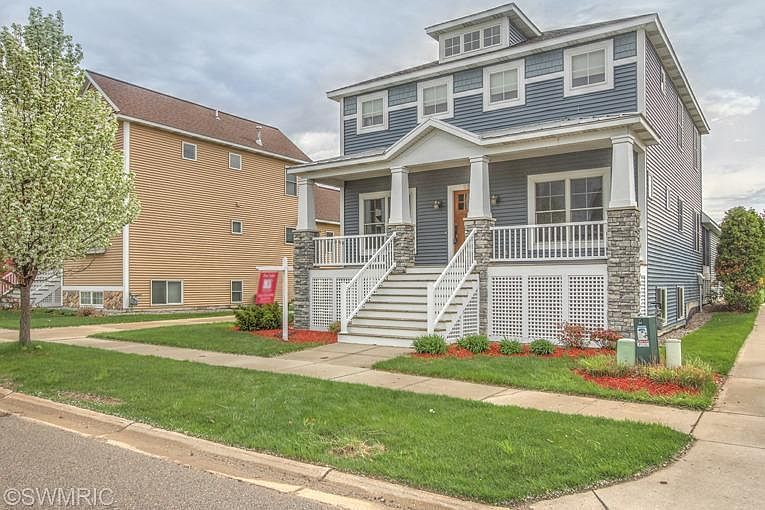 1st image of 22 Knollwood Pkwy #17