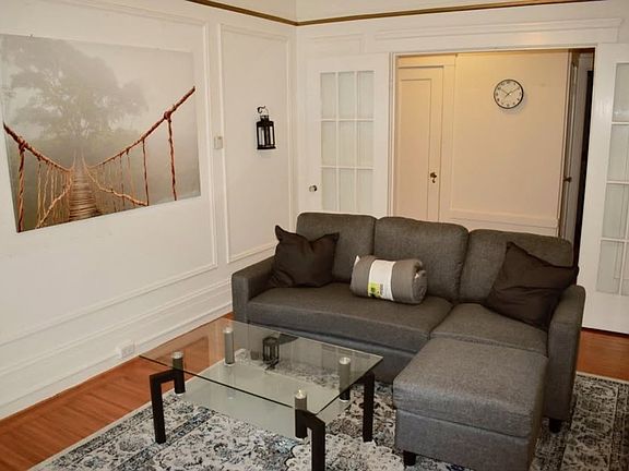 2nd image of 147 Duboce Ave #147A