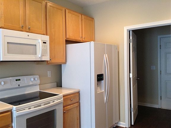 5th image of 488 Indian Lake Dr