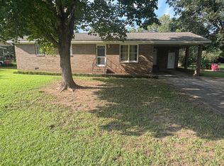 2865 Nowell Dr, Macon, GA 31216