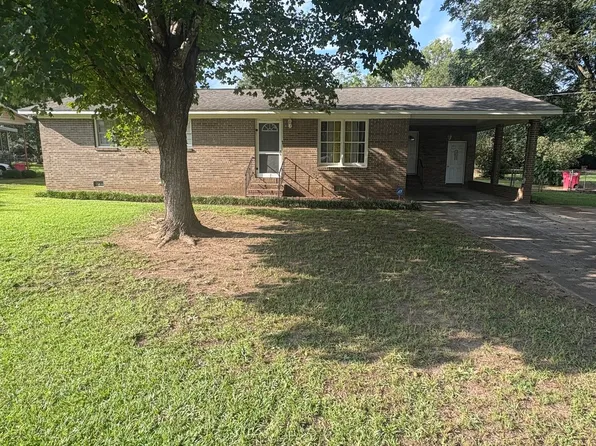 2865 Nowell Dr, Macon, GA 31216