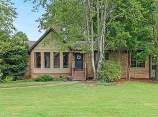 3961 S Shades Crest Rd, Birmingham, AL 35244