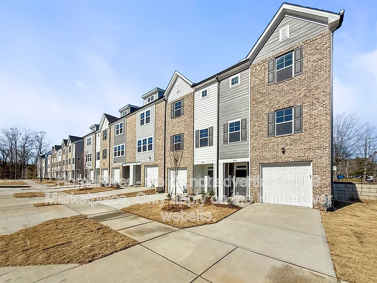 2021 Fishamble St — Photo 3