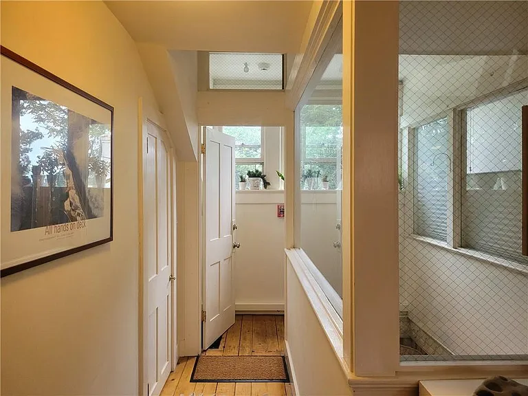 30 Kay St #5 — Photo 3