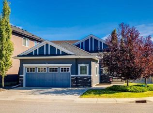 150 N Aspen Acres Mnr SW, Calgary, AB T3H 0W6