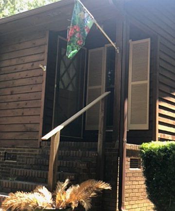 3rd image of 215 Greenway Dr