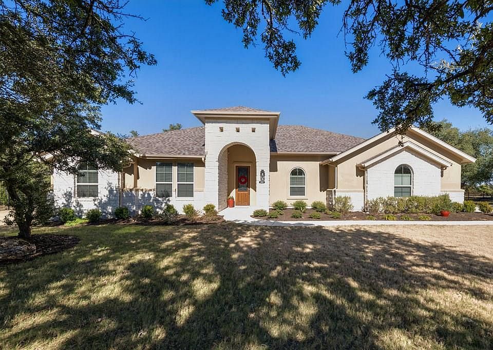 1st image of 2913 Vista Heights Dr
