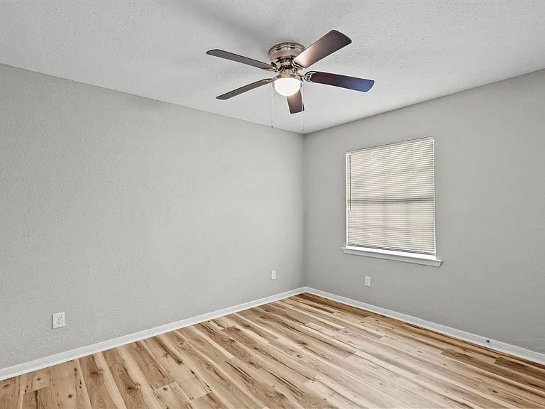 1927 Avenue M 1/2 #9 — Photo 13