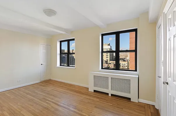Rented by Living New York | media 8