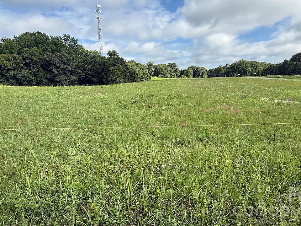 1st image of 1 Cloninger Rd #1