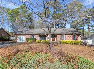 5812 Tillery Ln, Fayetteville, NC 28314
