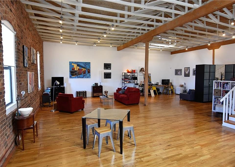 1st image of 2220 S Harwood St APT 205
