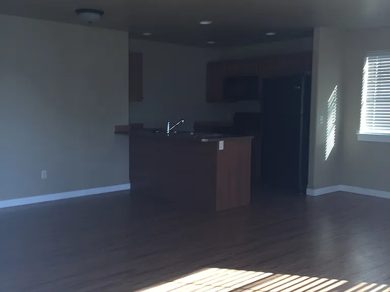 711-717 Mattson Ln — Photo 2