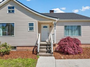 342 Pioneer Ave NE, Castle Rock, WA 98611