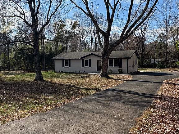 2nd image of 3111 Margie Dr