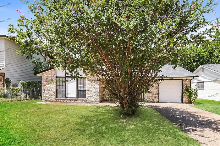 1705 Allentown Dr
