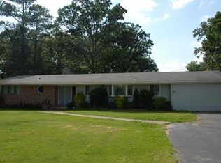 909 Bragg Cir, Tullahoma, TN 37388
