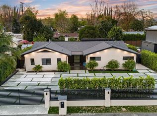23103 Leonora Dr, Woodland Hills, CA 91367