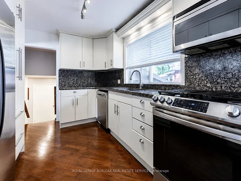 723 Hyde Rd — Photo 11