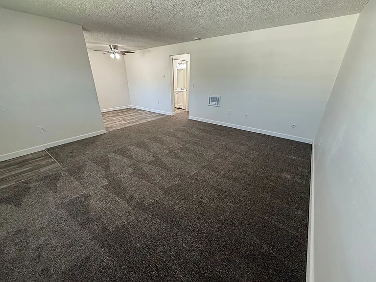 288 Orlando St — Photo 13
