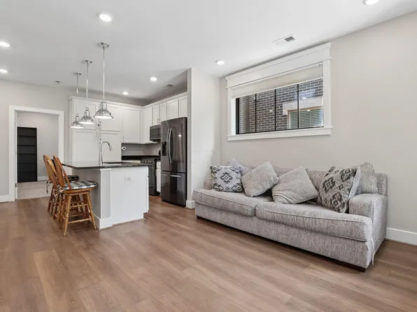 1320 Forsythe Ave, Columbus, OH 43201