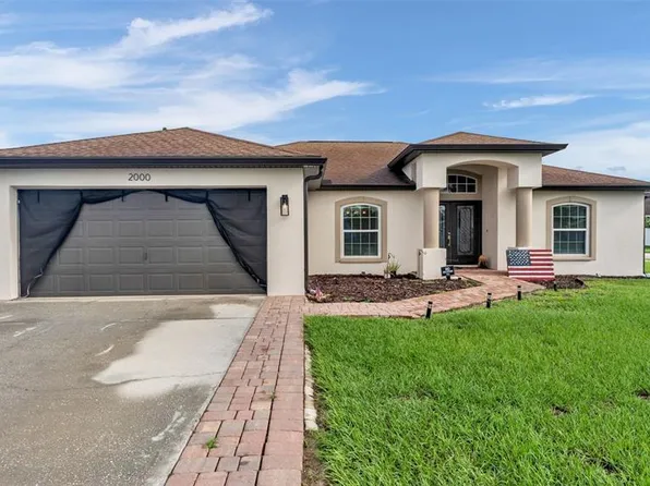 2000 Country Manor St, Bartow, FL 33830