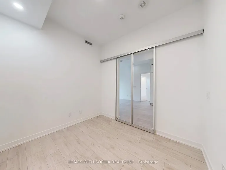 181 Sheppard Ave E #702 — Photo 45
