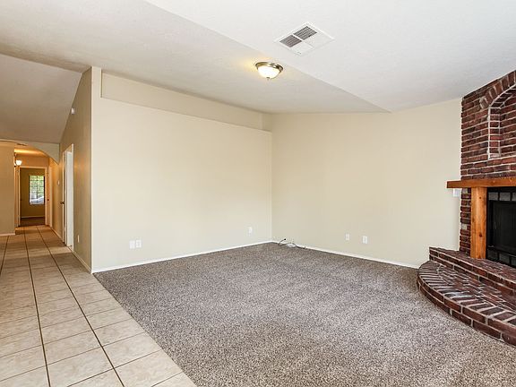 5th image of 4902 W McRae Way