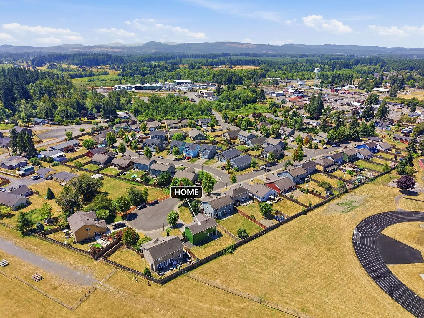 4 Bedroom 2.5 Bathroom located in Napavine — Photo 2